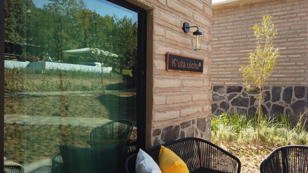 Rancho Kukuti Hotel San Francisco Tesistan Bagian luar foto