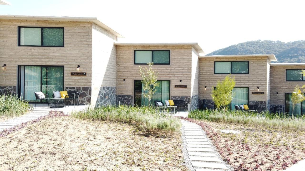 Rancho Kukuti Hotel San Francisco Tesistan Bagian luar foto